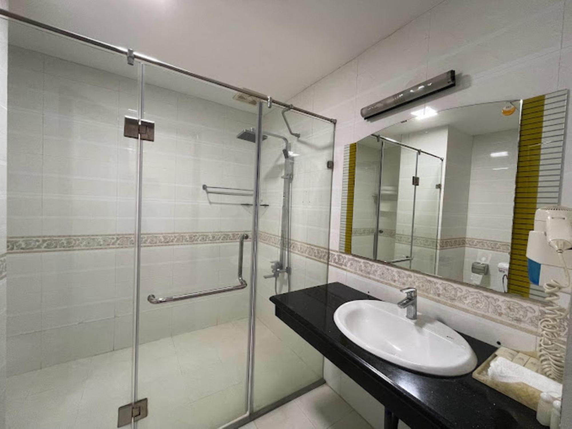 Hoa Viet Hotel Cao Bang Buitenkant foto